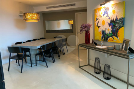 Apartamento à venda com 2 suítes em Vila Mariana, São Paulo, SP