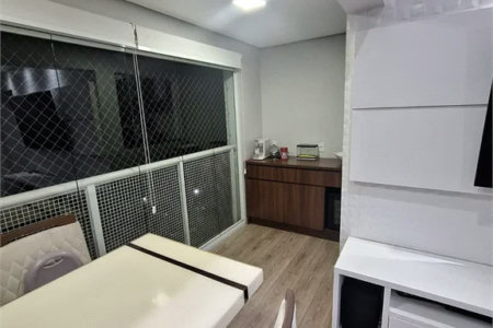 Apartamento à venda com 3 quartos, sendo 1 suíte, em Vila Andrade, São Paulo, SP