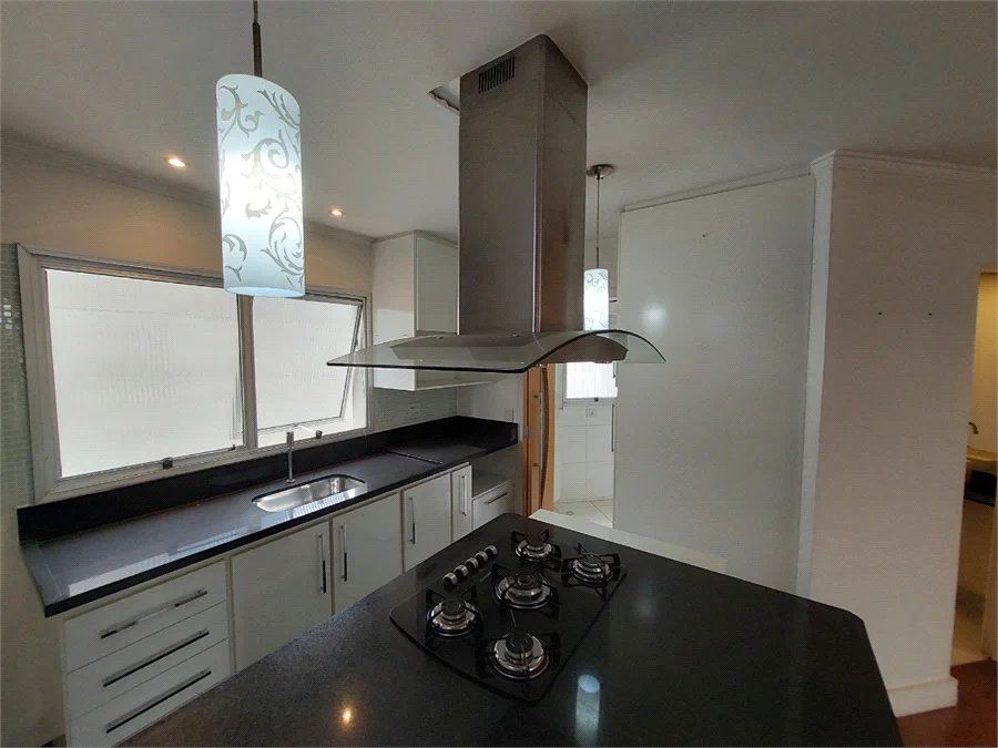 Apartamento à venda com 2 suítes em Vila Gertrudes, São Paulo, SP