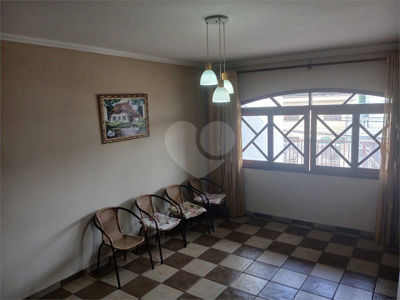 Casa à venda com 4 quartos, sendo 1 suíte, em Jardim Rosa de Franca, Guarulhos, SP