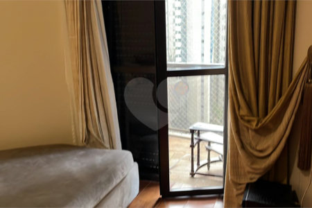 Apartamento à venda com 3 quartos, sendo 2 suítes, em Perdizes, São Paulo, SP