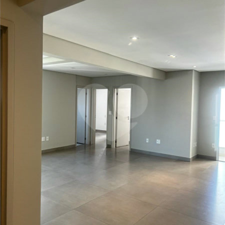Apartamento para alugar com 2 quartos, sendo 1 suíte, em Campestre, Santo André, SP