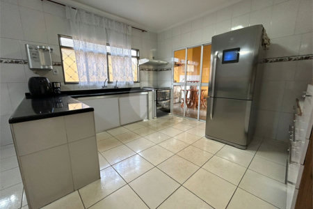 Casa à venda com 3 quartos em Engenheiro Carlos de Lacerda Chaves, Ribeirão Preto, SP
