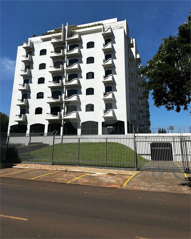 Apartamento à venda com 2 quartos, sendo 1 suíte, no Centro, Ponta Porã, MS