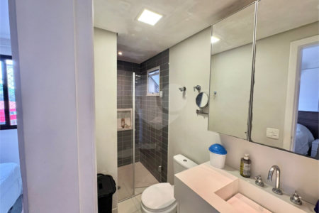 Cobertura à venda com 3 quartos, sendo 1 suíte, em Vila Mariana, São Paulo, SP
