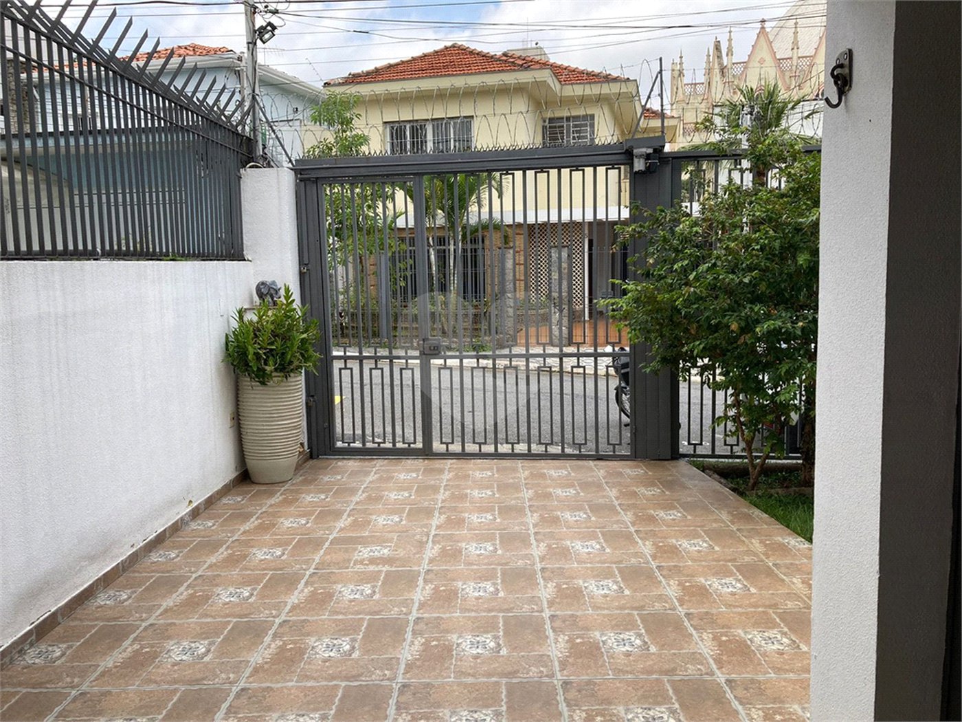 Sobrado à venda com 5 quartos, sendo 1 suíte, em Ipiranga, São Paulo, SP