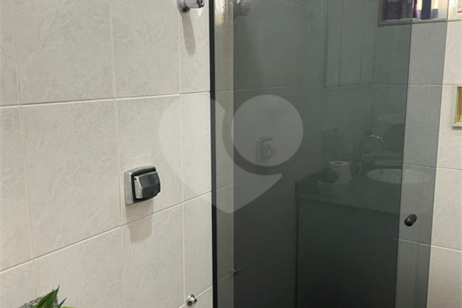 Sobrado à venda com 4 quartos, sendo 1 suíte,  em Horto Florestal, São Paulo, SP