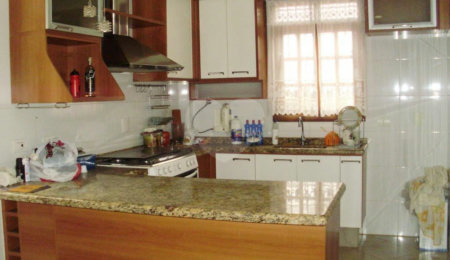 Sobrado à venda com 3 quartos, sendo 1 suíte,  em Horto, São Paulo, SP