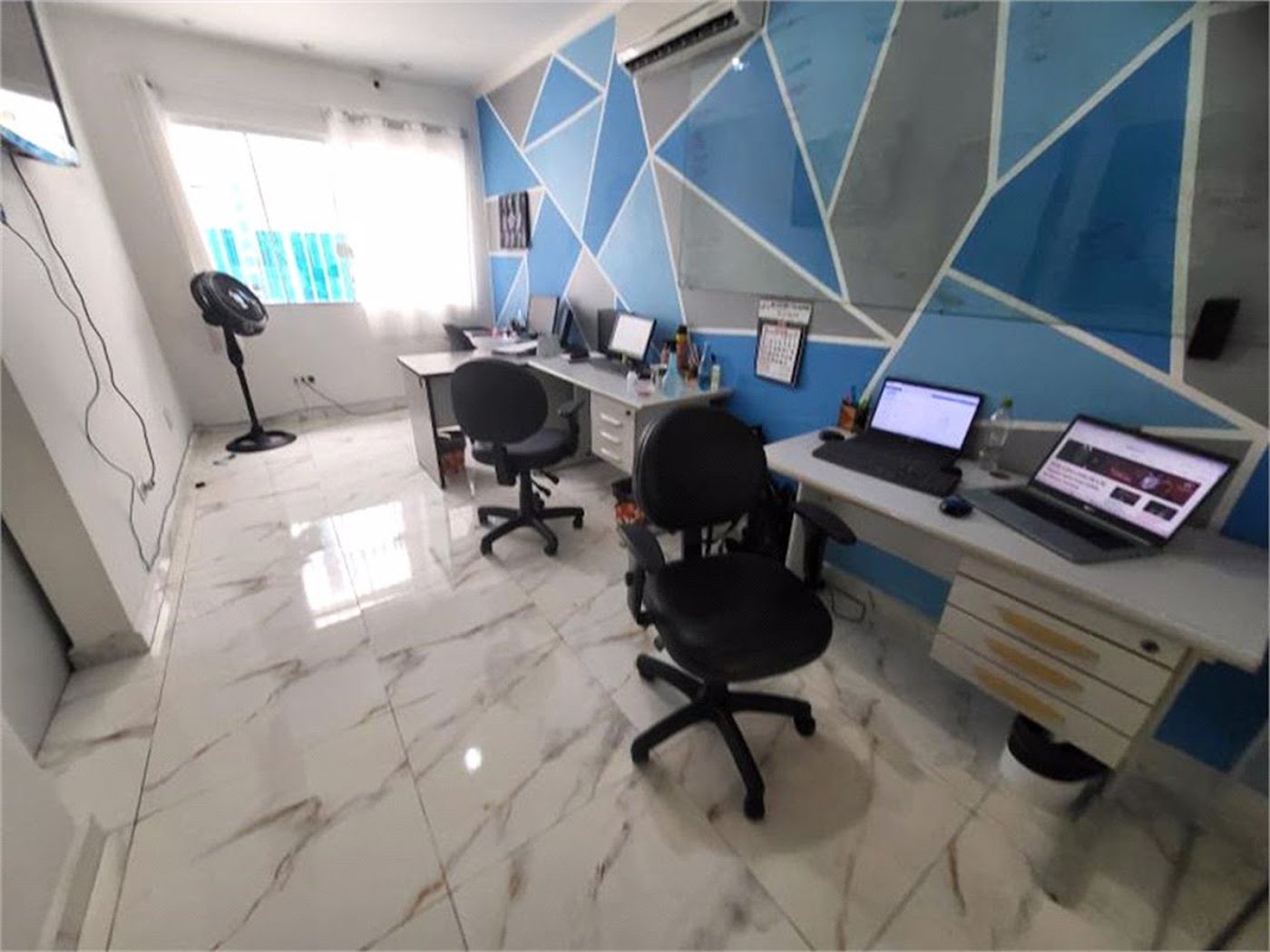Casa com 4 dormitórios à venda, 235 m² por R$ 1.500.000,00 - Ponta da Praia - Santos/SP