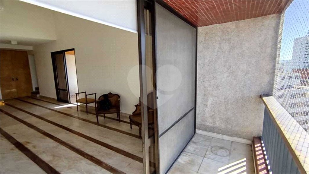 Duplex para alugar com 3 suítes em Real Parque, São Paulo, SP