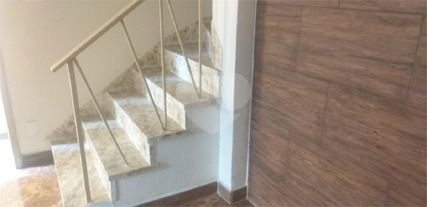 Sobrado à venda com 2 quartos em Sumarezinho, São Paulo, SP