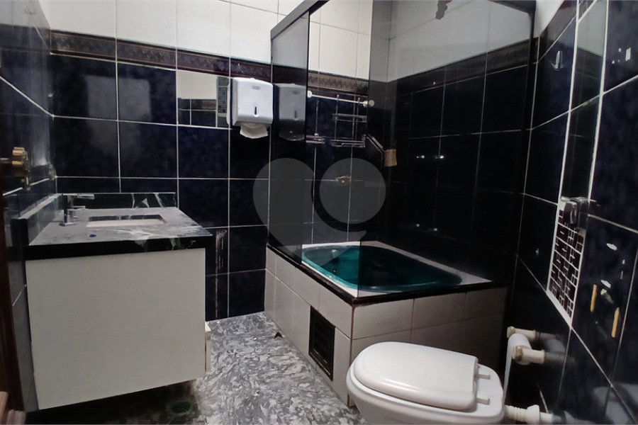 Sobrado à venda com 4 quartos, sendo 1 suíte, em Santana, São Paulo, SP