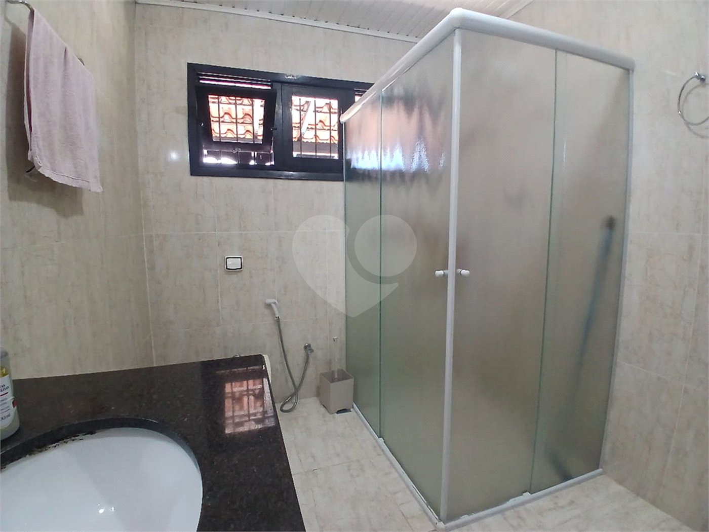 Casa à venda com 3 quartos, sendo 1 suíte,  em Recreio Maristela, Atibaia, SP