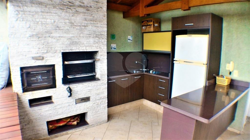 Casa à venda com 5 suítes no condomínio Travessa Tenente Ariston de Oliveira,4, São Paulo - SP