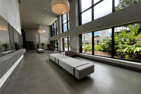 Apartamento à venda com 3 suítes em Vila Romana, São Paulo, SP