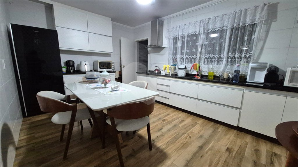 Sobrado à venda com 3 quartos, sendo 2 suítes, em Jaçanã, São Paulo, SP