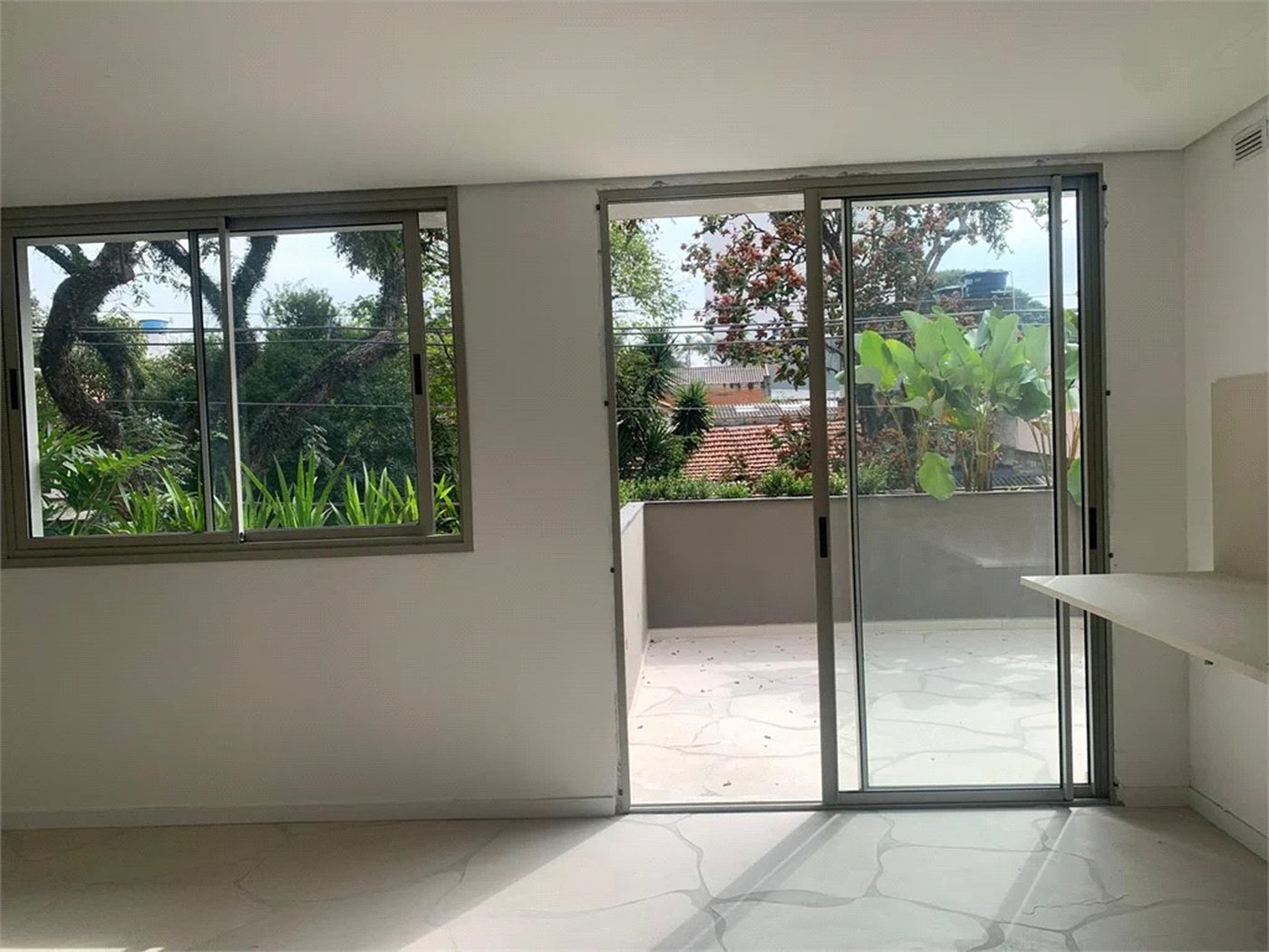 Apartamento à venda com 2 suítes em Vila Madalena, São Paulo, SP
