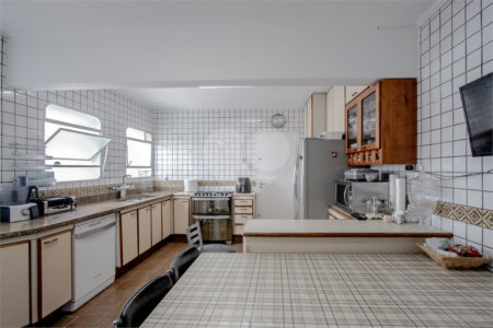 Apartamento à venda com 4 quartos, sendo 1 suíte, em Granja Julieta, São Paulo, SP