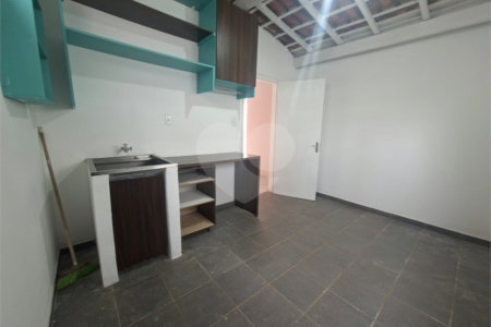 Casa à venda ou para alugar com 3 quartos, sendo 1 suíte, em Vila Aparecida, Itapetininga, SP
