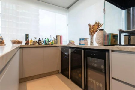 Apartamento à venda com 4 quartos, sendo 3 suítes, em Brooklin, São Paulo, SP