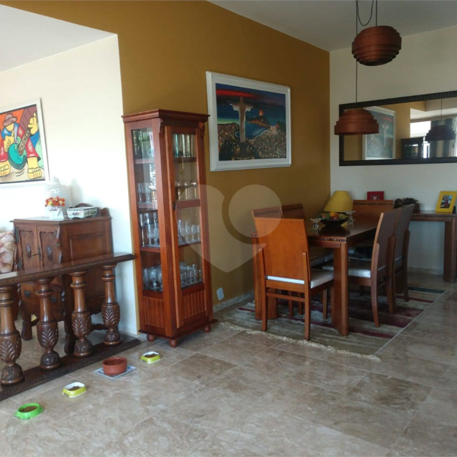Cobertura à venda com 3 quartos, sendo 1 suíte, em Vila Isabel, Rio de Janeiro, RJ