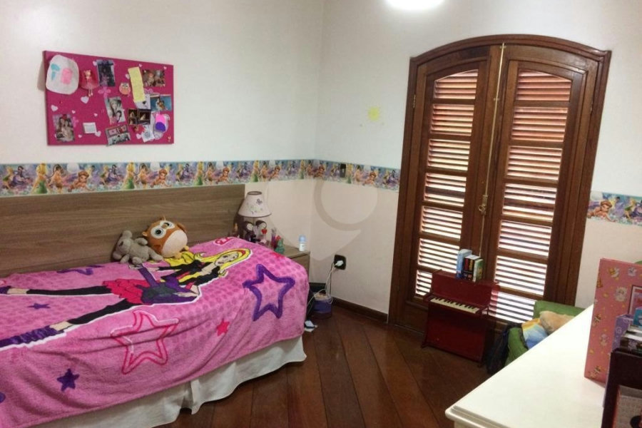 Casa à venda com 3 quartos, sendo 1 suíte, em Vila Nova Cachoeirinha, São Paulo, SP