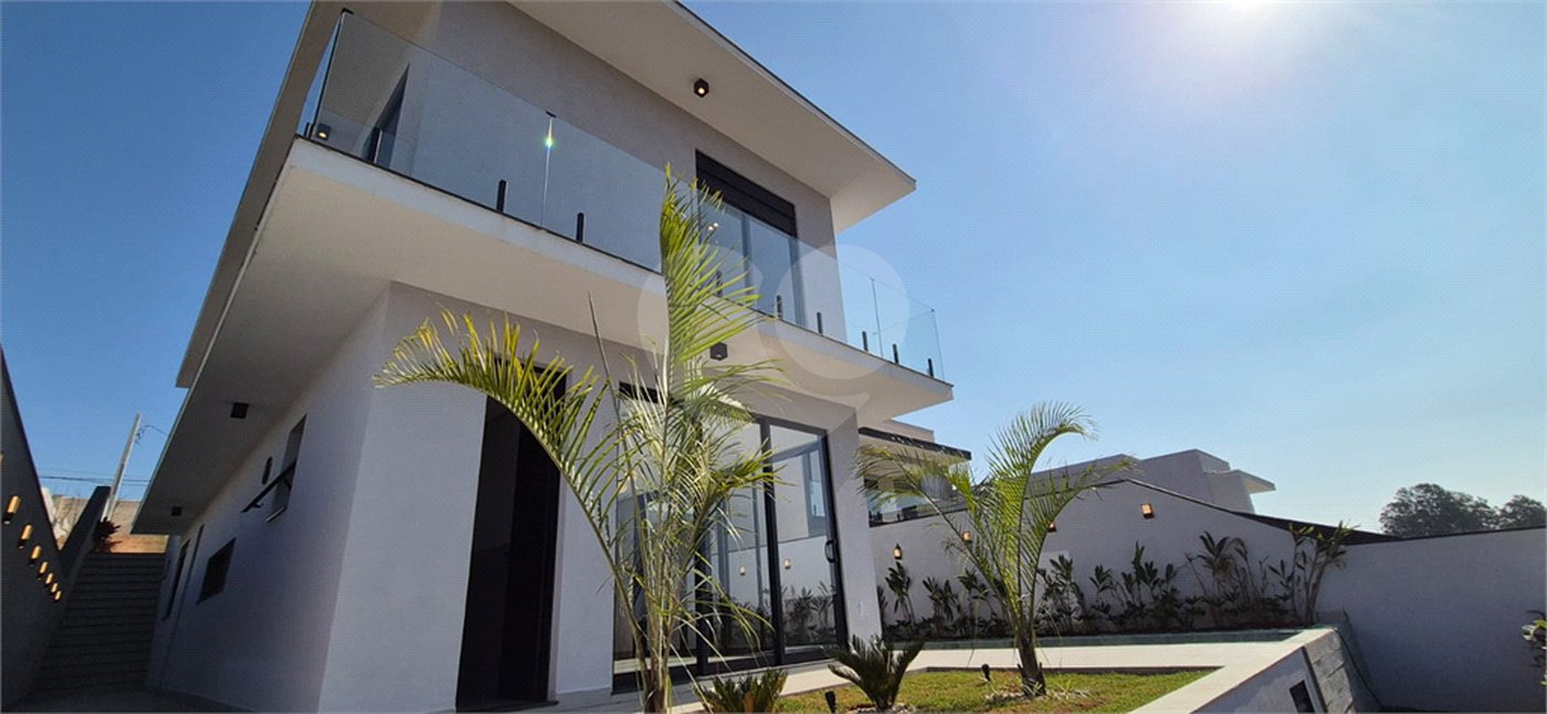 Casa à venda com 4 suítes no condomínio Portal San Giovanni, Itatiba - SP