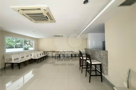 Apartamento à venda com 3 quartos, sendo 1 suíte,  em Tijuca, Rio de Janeiro, RJ