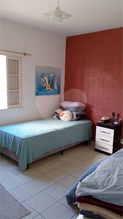 Casa à venda com 3 quartos, sendo 1 suíte, em Jardim Rodeio, Mogi das Cruzes, SP
