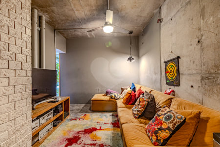 Apartamento à venda com 3 suítes em Alto da Lapa, São Paulo, SP