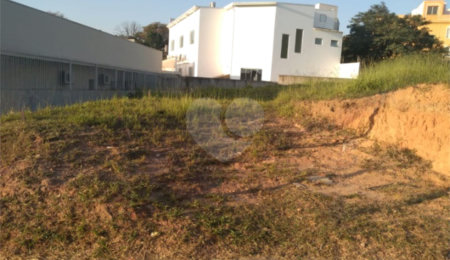 Terreno à venda no Centro, Vinhedo, SP