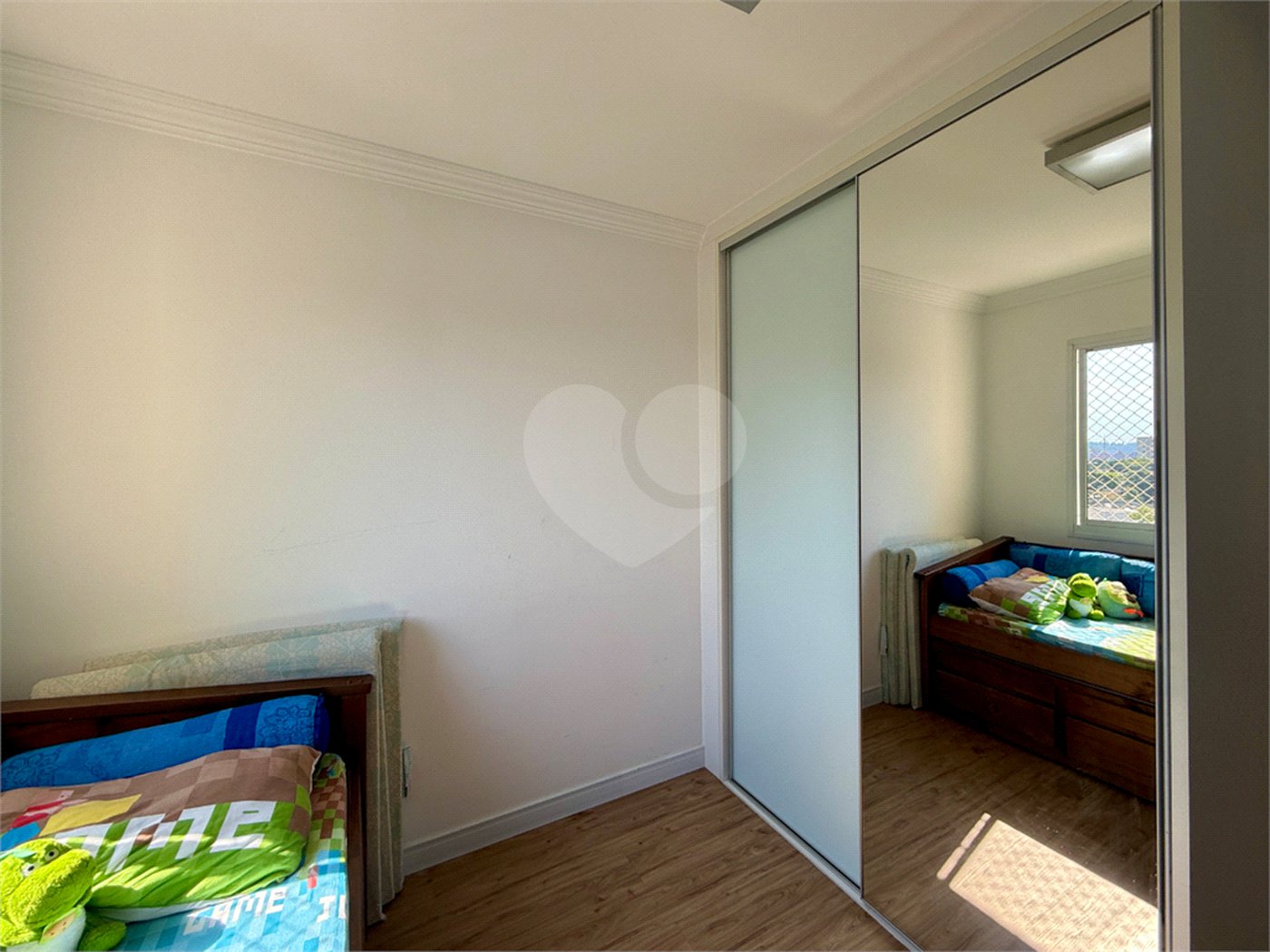 Apartamento à venda com 3 quartos, sendo 1 suíte, em Jardim Marajoara, São Paulo, SP