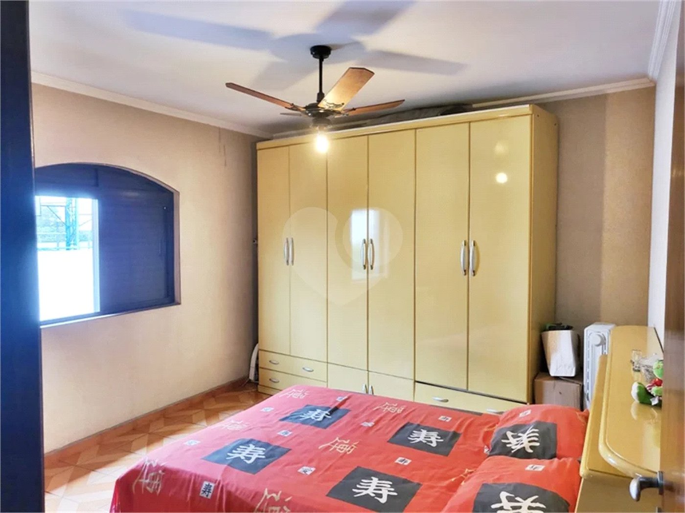 Casa à venda com 4 quartos, sendo 2 suítes, em Vila Maria Alta, São Paulo, SP