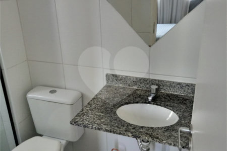 Apartamento à venda com 3 quartos, sendo 1 suíte,  em Vila Praia, São Paulo, SP