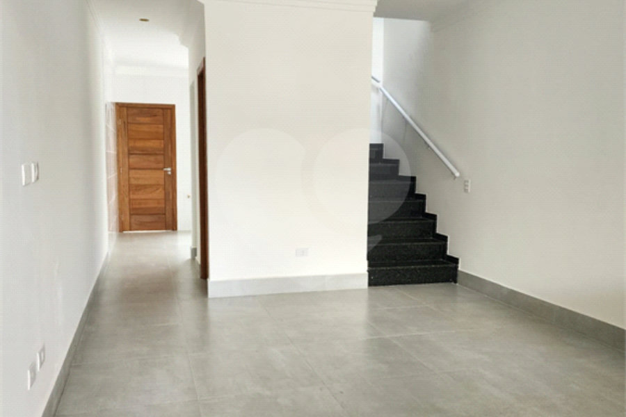 Sobrado à venda com 3 quartos, sendo 1 suíte, em Tucuruvi, São Paulo, SP