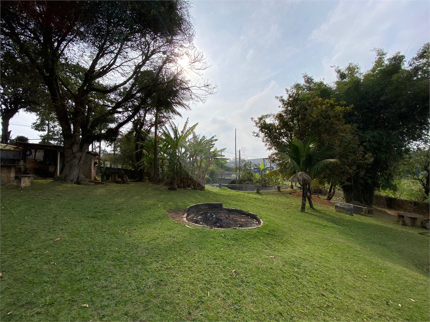 Chácara à venda com 3 quartos em Chácaras Ceres, Suzano, SP