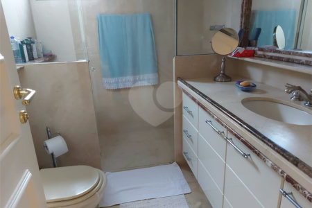 Apartamento à venda com 4 suítes em Moema, São Paulo, SP