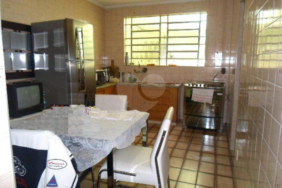 Sobrado à venda com 3 quartos, sendo 1 suíte, em Parque Edu Chaves, São Paulo, SP