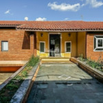 Casa à venda com 4 suítes em Vila Petrópolis, Atibaia, SP