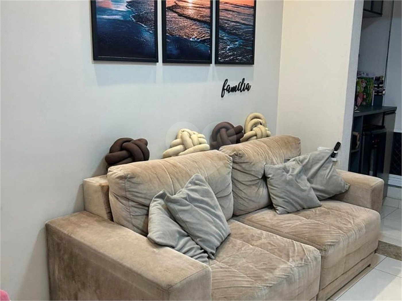 Apartamento à venda com 2 quartos, sendo 1 suíte,  em Continental, Osasco, SP