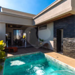 Casa à venda com 3 suítes no condomínio Residencial Dona Maria Candida, Indaiatuba - SP