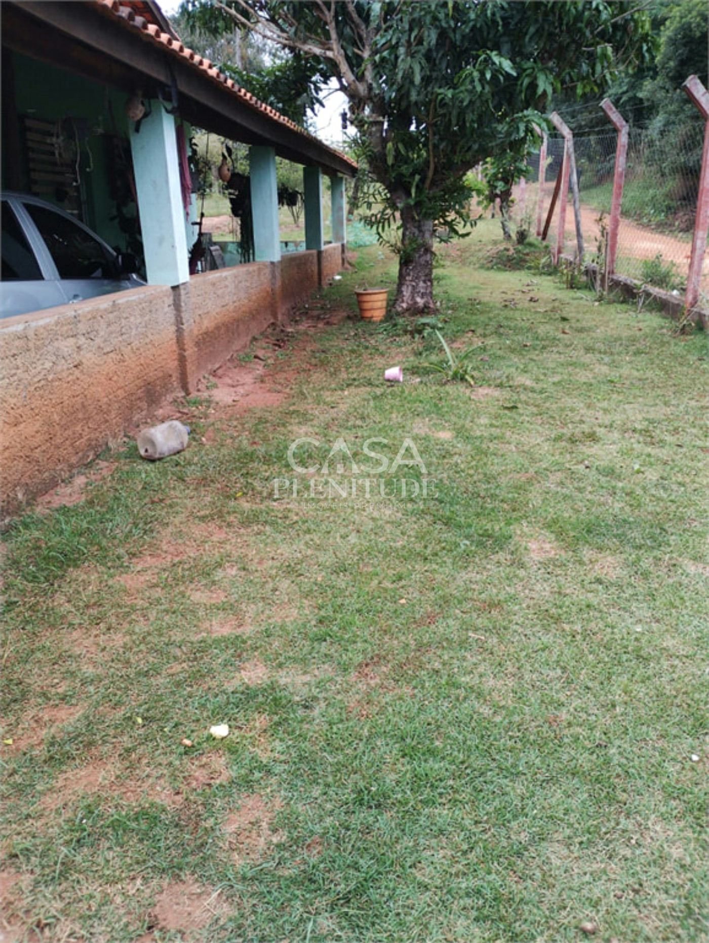 Chácara à venda com 3 quartos, sendo 1 suíte,  em Área Rural de Sarapuí, Sarapuí, SP