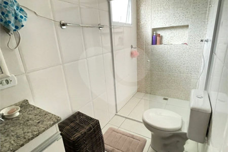 Casa à venda com 3 suítes em Jardim Itaperi, Atibaia, SP