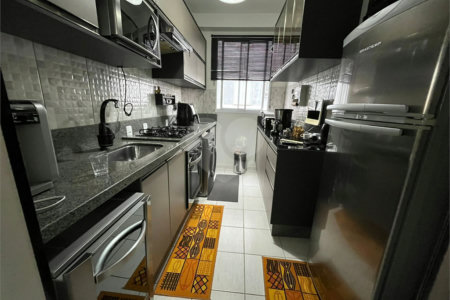 Casa à venda com 2 quartos, sendo 1 suíte, no condomínio Residencial Jasmin, Itapetininga - SP