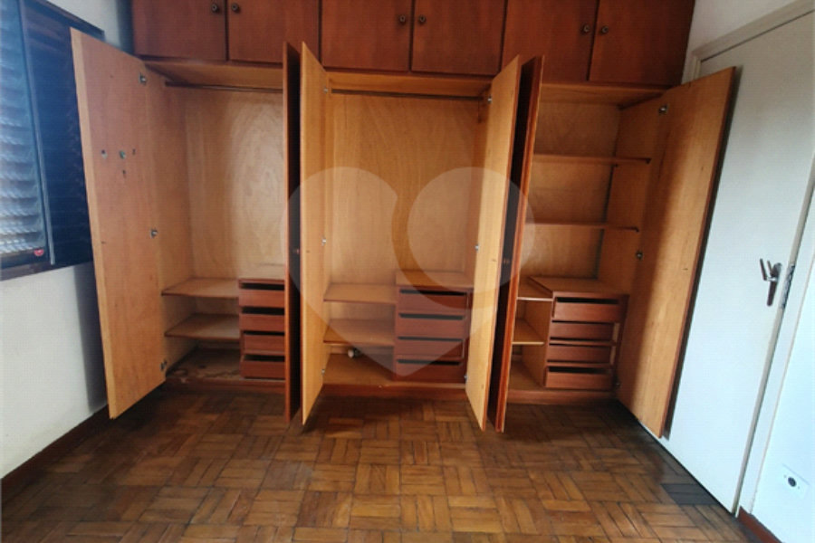 Casa à venda com 5 quartos em Vila Gustavo, São Paulo, SP
