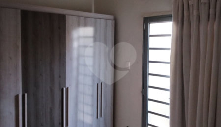 Casa Térrea à venda com 3 quartos em Vila Prado, São Carlos, SP