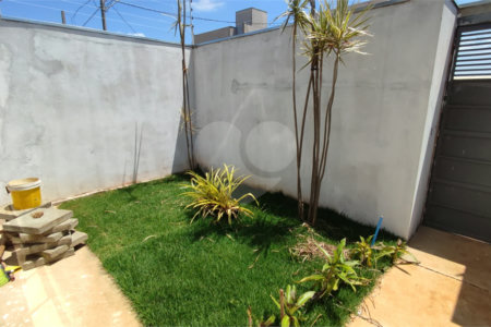 Casa à venda de 2 dormitórios em São Carlos, no bairro Arcoville.