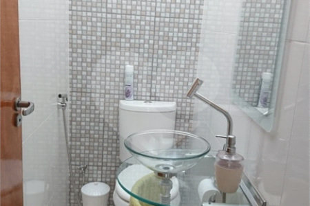 Casa térrea em Araraquara/SP, na Vila Xavier.