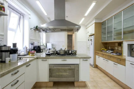 Casa à venda com 5 suítes no condomínio Pignatari, São Paulo - SP