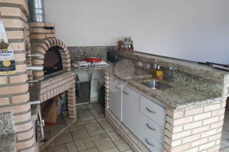 Sobrado à venda com 3 quartos, sendo 1 suíte, em Brooklin, São Paulo, SP